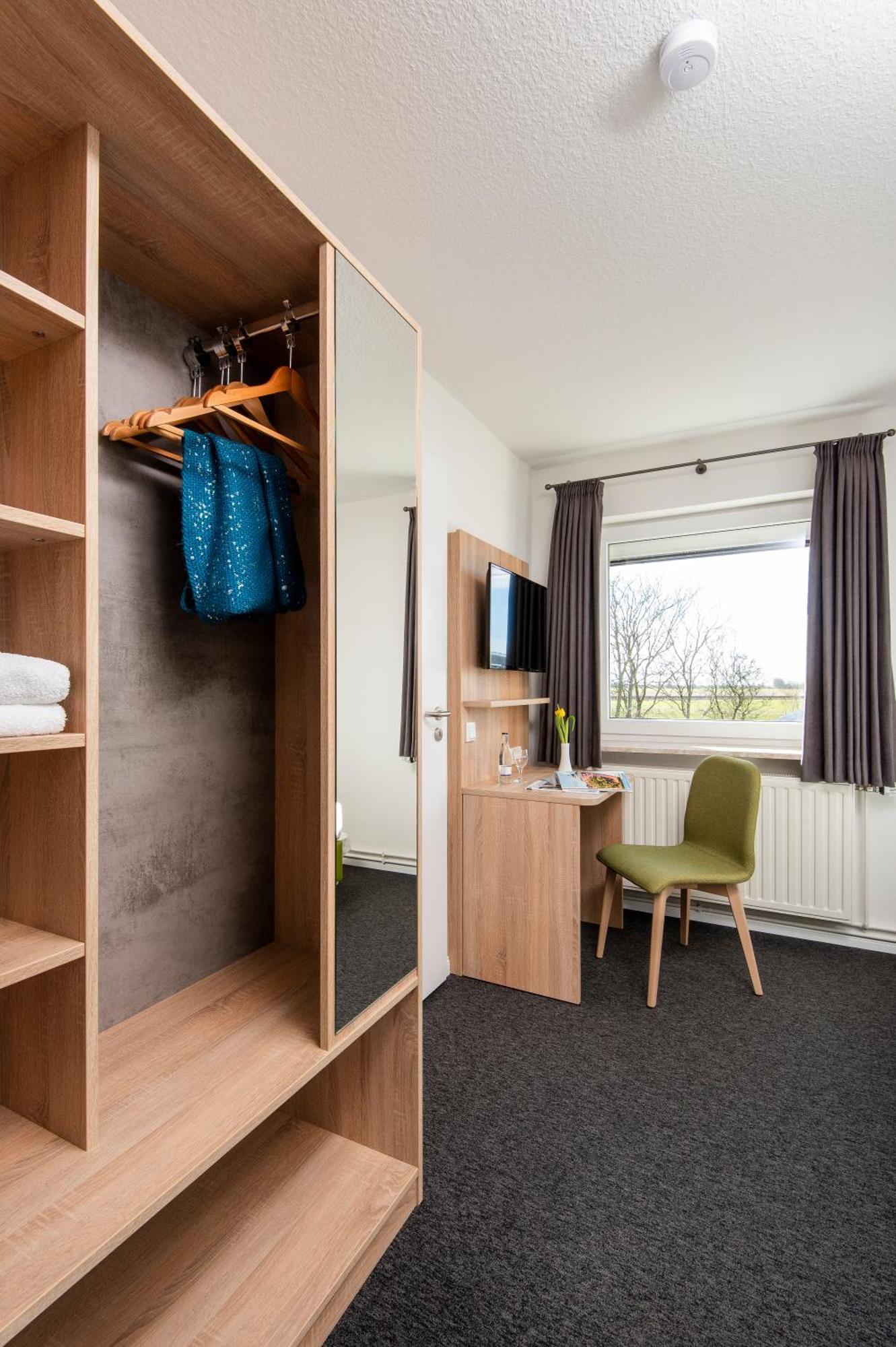 Hotel-Klanxbueller-Stuben Neukirchen  Rum bild