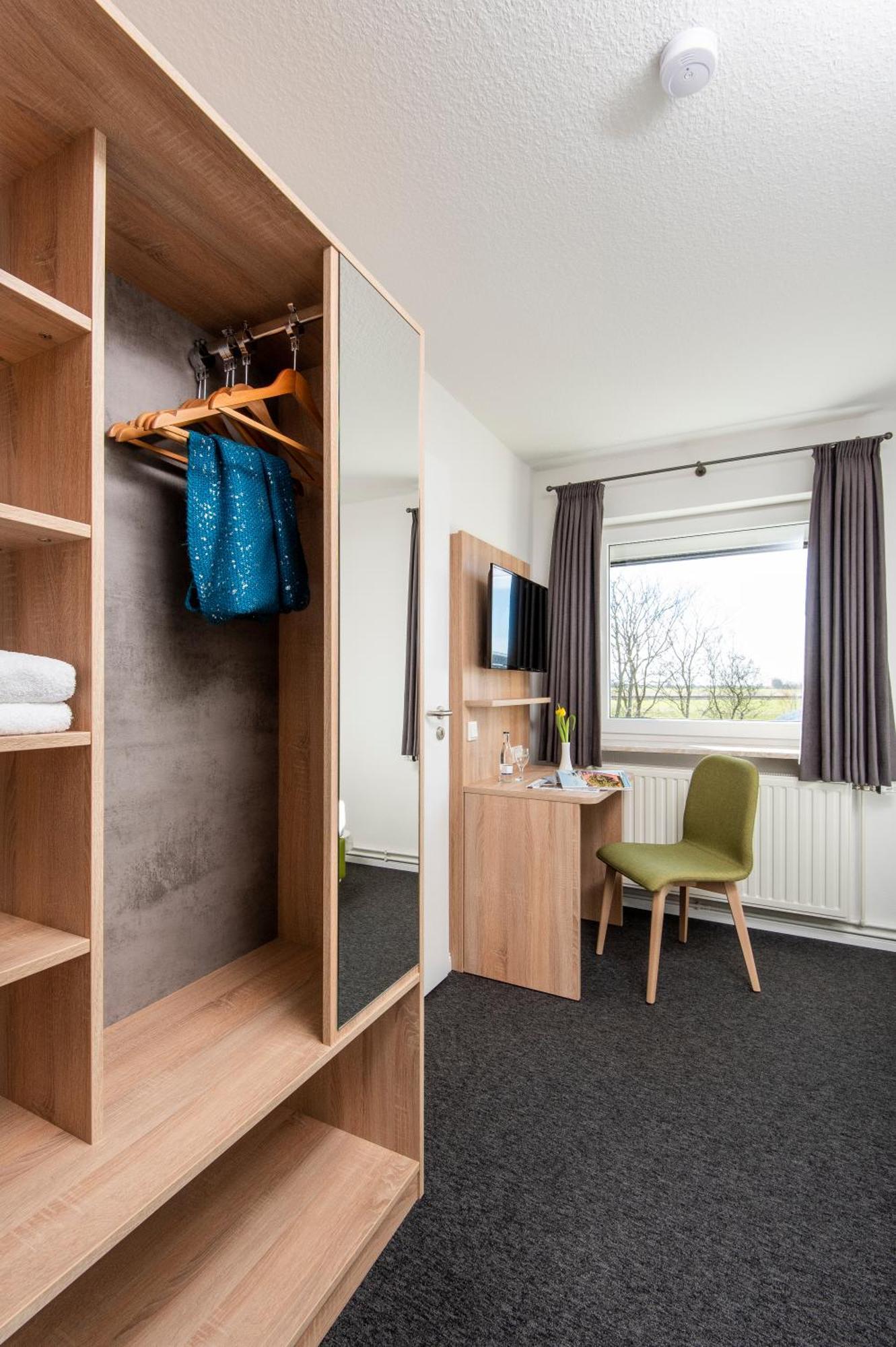 Hotel-Klanxbueller-Stuben Neukirchen  Rum bild
